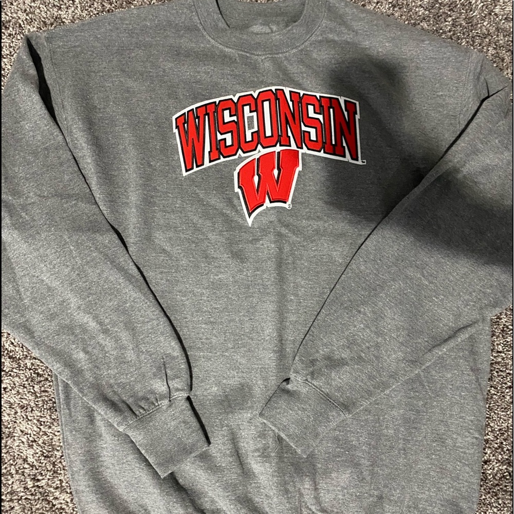 Wisconsin crewneck